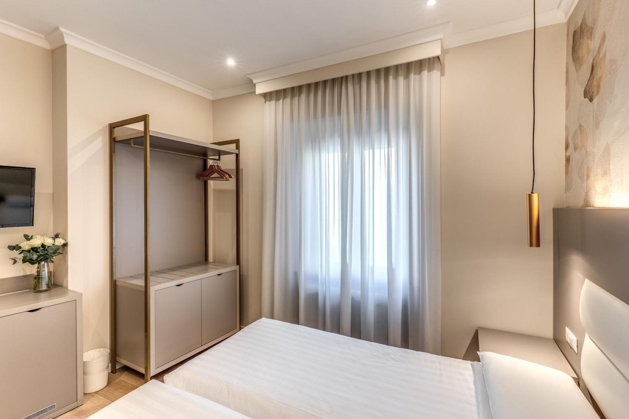 Flower Garden Hotel Rome