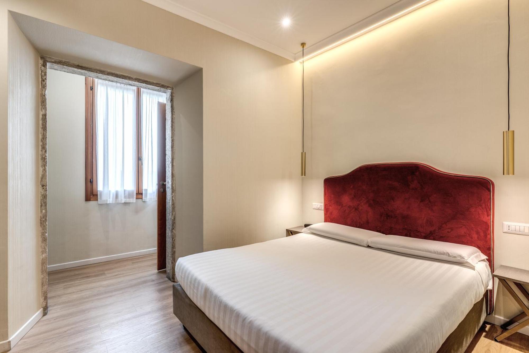 Flower Garden Hotel Rome